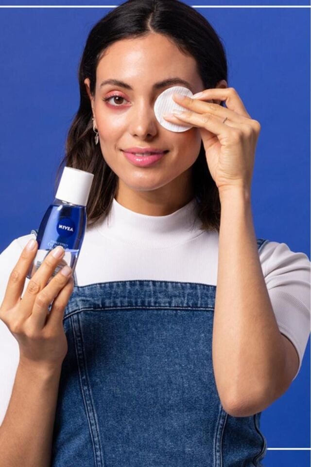 NIVEA Çift Fazlı Göz Makyaj Temizleyici 125ml, Etkili Makyaj Temizleyici, Hassas Kirpik Bakımı, X2 Adet
